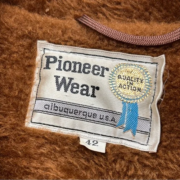 PIONEER Vintage Mens Two Tone Brown Leather Jacket-42 - Picture 7 of 11